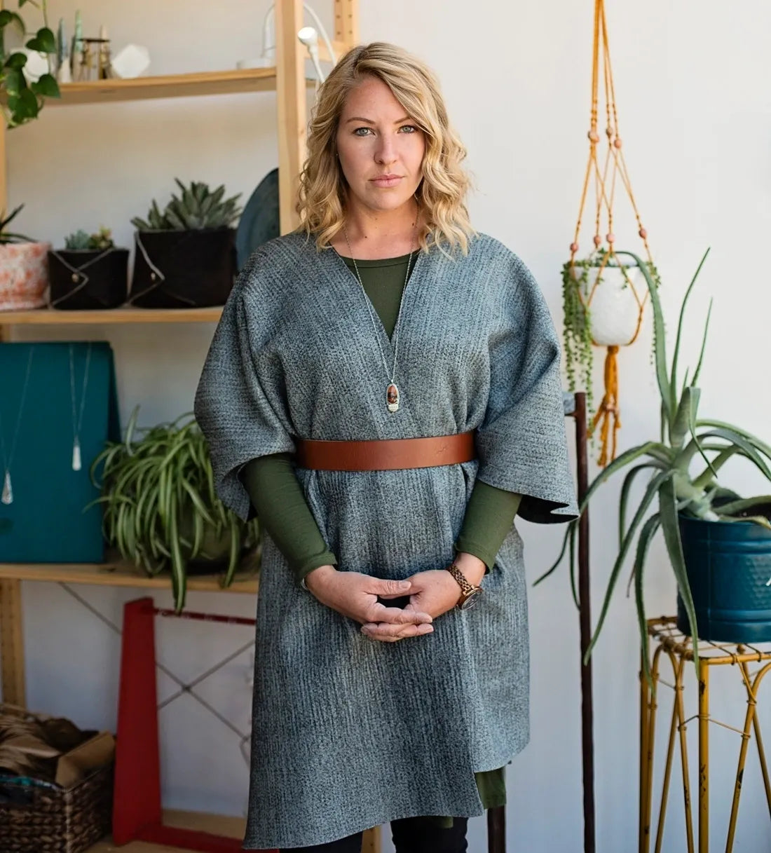 Long Poncho in Black/Gray