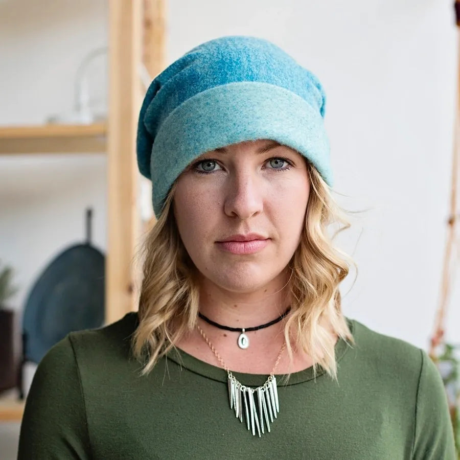 Slouchy Hat in Blue/Mint