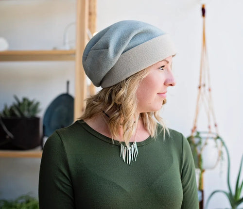Slouchy Hat in Gray/Tan
